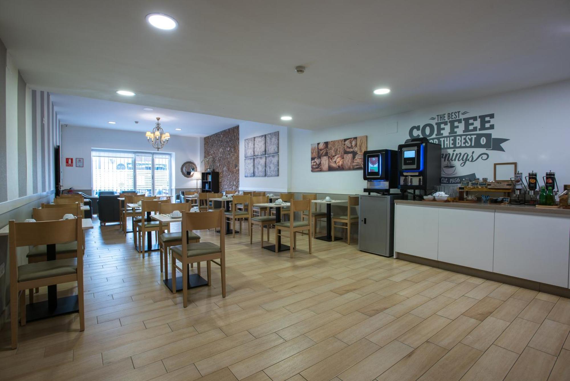 Hotel Sur มาลากา ภายนอก รูปภาพ